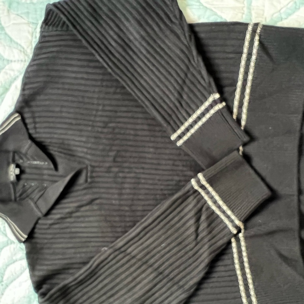 Rag & Bone Black Ribbed sweater, white stripe collar, sleeves, bottom, size L